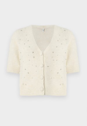 Cárdigan de manga corta en color crema, fabricado con una tela suave, que presenta un escote en V, cierre de botones y adornos de pequeñas cuentas brillantes en toda su superficie.