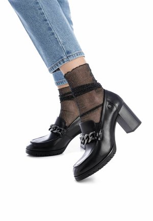 Carmela Zapatos sin cordones - black