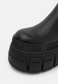 Buffalo GOSPHER STRETCH BOOT czarny