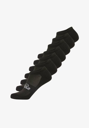 Calze nere alla caviglia con bordo a coste, dettagli in rete per la traspirabilità e un logo su un lato, presentate in un confezione di più paia.