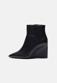 Zign Botines de tacón - black