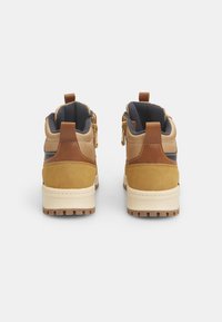 Bata Stivaletti stringati - camel