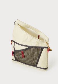 Klättermusen HRID ACCESSORY BAG 3L UNISEX - Skulderveske - clay