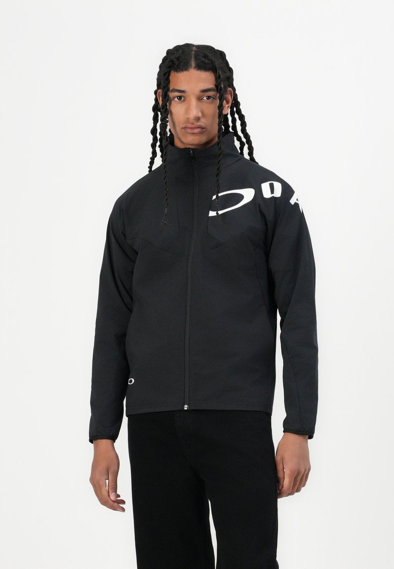 Oakley ENHANCE TECH JACKET - Ljetna jakna - blackout