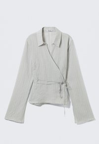 TEXTURED LONG SLEEVED WRAP - Blus - light grey