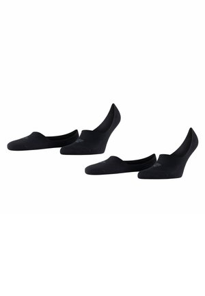 Chaussettes no-show noires avec une texture lisse, un design légèrement découpé et un bout arrondi, comportant un logo discret près du talon. Ensemble de trois paires.