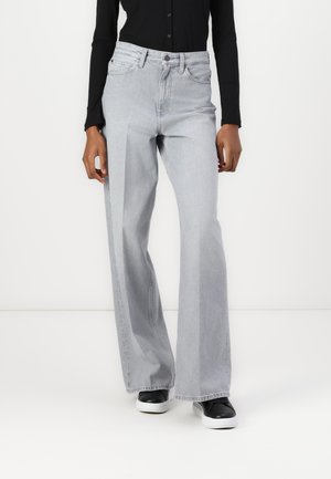 Calvin Klein WIDE - Wide Leg - denim grey