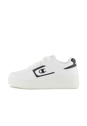 Trainers - white