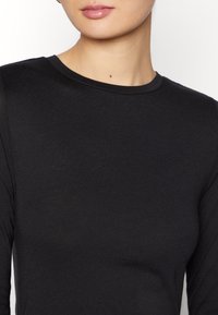 Noisy May NMAPRIL ROUCHING DRESS - Šaty do práce - black