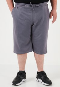 PLUS SIZE - Pantaloni de trening - anthracite
