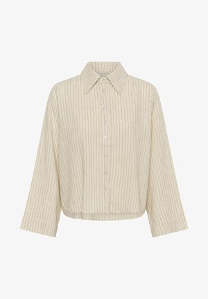 Beiges langärmliges Hemd mit Knöpfen, dünnen vertikalen schwarzen Streifen und spitzem Kragen, auf weißem Hintergrund dargestellt.