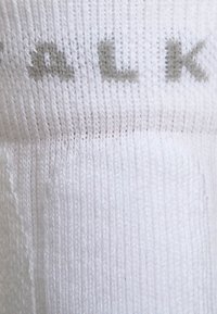 FALKE TE2 SHORT TENNIS MEDIUM CUSHIONING - Chaussettes de sport - white