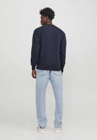 Jack & Jones JORVESTERBRO CREW NECK - Felpa - sky captain