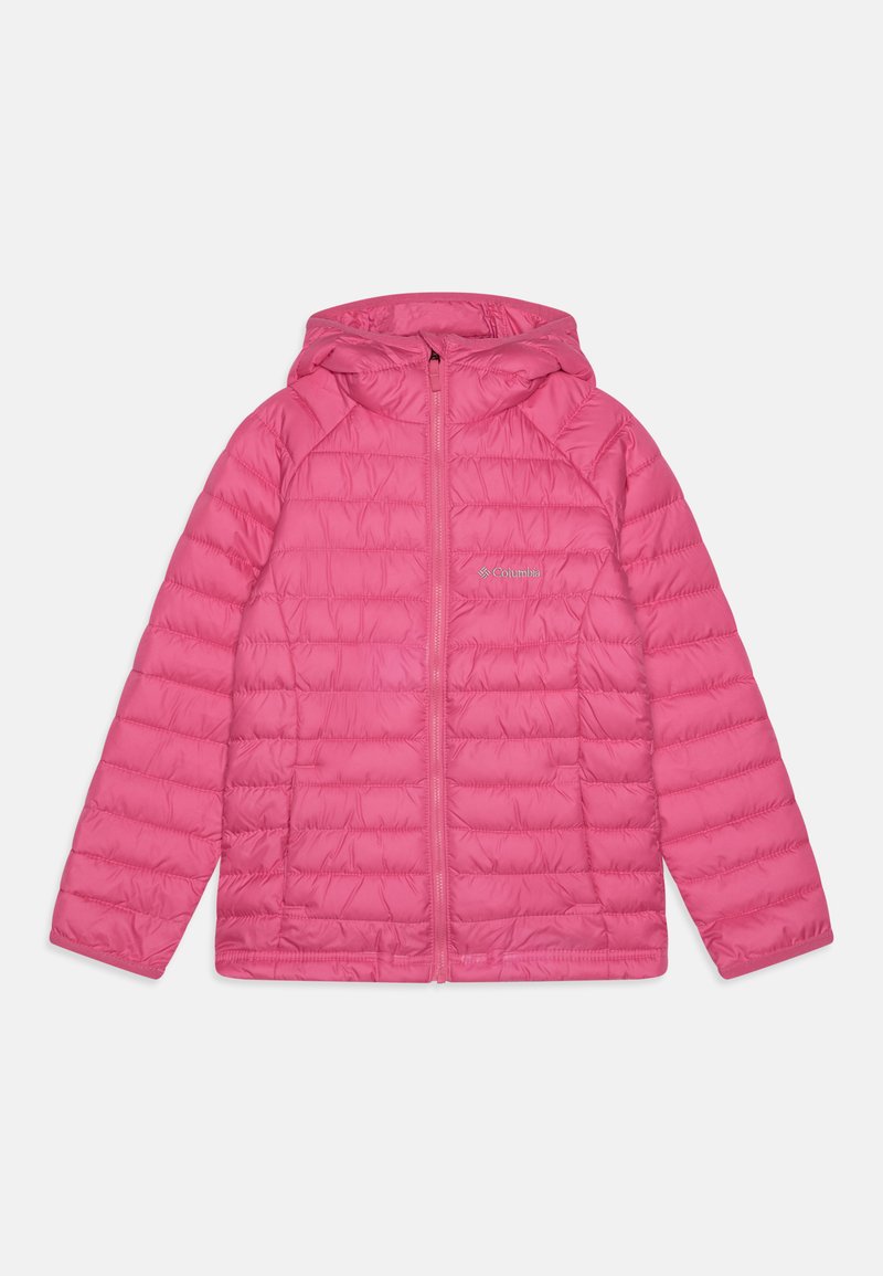 Ružová vyp padded bunda s kapucňou, predným zipsom a prešívanou textúrou. Obsahuje malé logo na ľavej hrudi.
