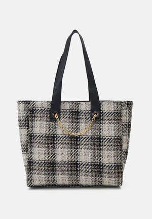 Borsa a mano con motivo a quadri in beige, nero e oro. Realizzata in tessuto tweed, presenta manici sintetici neri e dettagli a catena dorata.