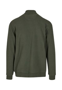 Dunkelgrünes Sweatshirt mit hohem Kragen, langen Ärmeln, gerippten Bündchen und glatter Oberfläche. Keine sichtbaren Muster oder Hardwaredetails.