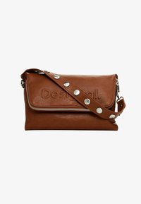 Selezionato, brown