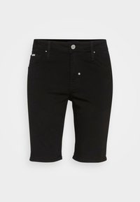 Bermudas de mezclilla negra con corte recto, diseño de cinco bolsillos, cierre de botón metálico y trabillas clásicas. Textura suave, sin adornos.