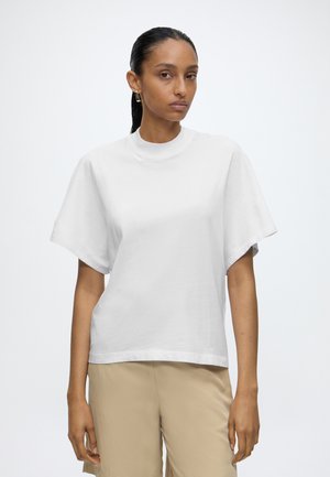 Marc O'Polo, T-SHIRTS SHORTSLEEVE MOCKNECK - T-shirt basic - white