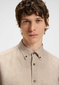 BOSS LIAM - Camicia - beige