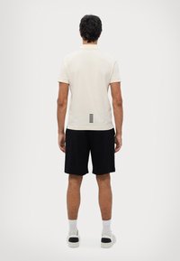EA7 Emporio Armani TRAIN CORE - Polokošeľa - white/gray