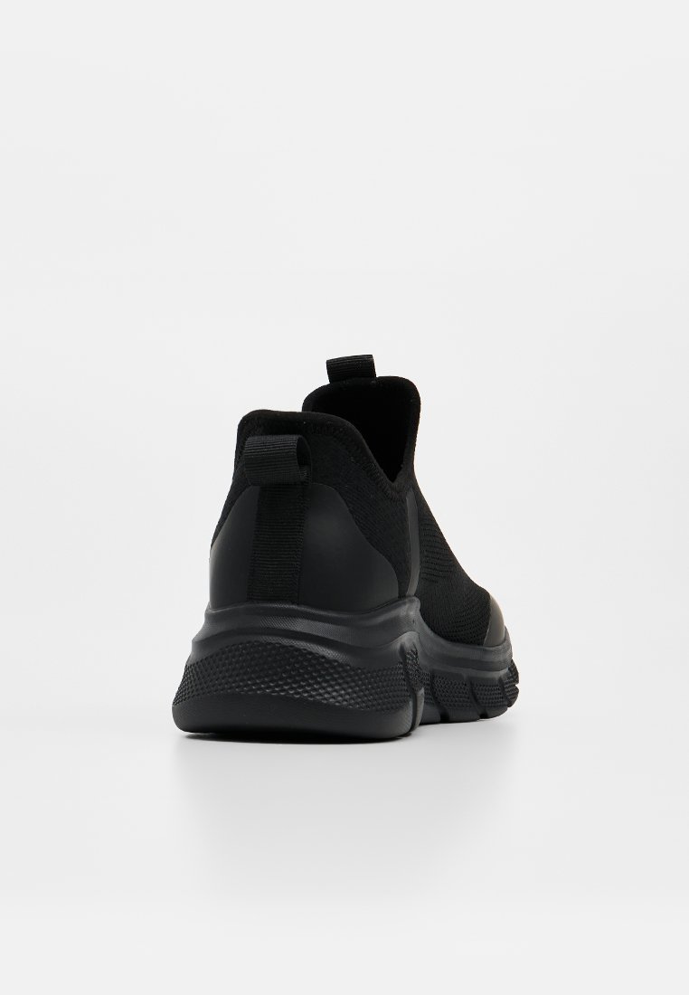Sneaker low