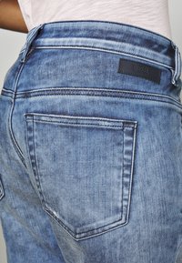 Diesel Slim fit -farkut - blue denim