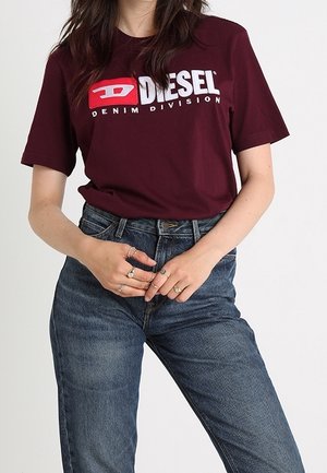 T-shirt z nadrukiem