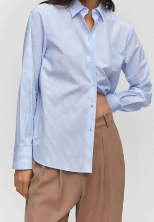 Blusa - light blue