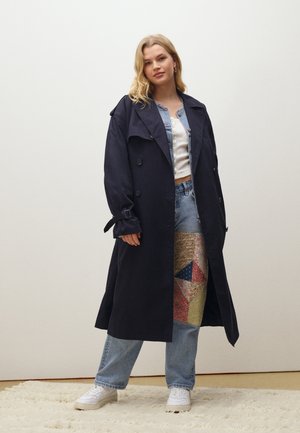 Levi's® SLACKER TRENCH - Klassisk kåpe / frakk - nightwatch blue