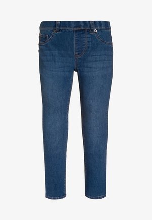 Niebieskie dżinsy o wąskim kroju, z zamkiem błyskawicznym, pięcioma kieszeniami i subtelnymi detalami przeszyć. Gładka faktura i zwężany krój nogawek.