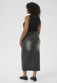 Kaffe Curve Denimová sukňa - medium grey denim