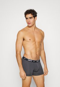 Nike Underwear TRUNK 2 PACK - Cuecas boxer - thunder blue/cream