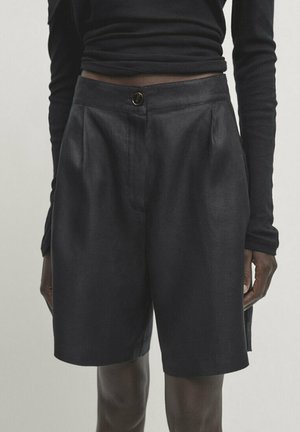 Shorts - black