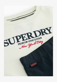 Pasirinkta, navy white