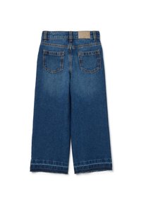Denim-Culottes in Dunkelblau mit hoher Taille, zwei Gesäßtaschen und fransigen Säumen. Mit einem strukturierten Bund und subtilen Stickdetails.