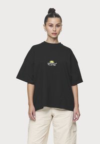 Pegador FLORA HEAVY OVERSIZED TEE - Triko s potiskem - black