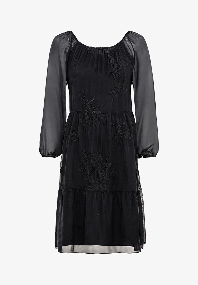 Schwarzes Kleid Hallhuber Schwarzes Kleid Hallhuber