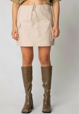 Résumé Mini skirt - 704