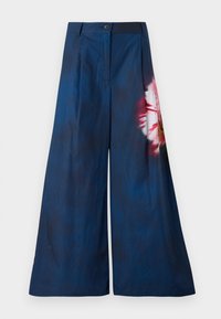 Pantaloni a gamba larga in tessuto blu scuro, con una stampa floreale in rosa e giallo su un lato, dotati di chiusura con bottone in vita.