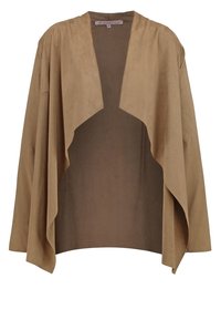 Cardigan in suede beige in stile kimono con apertura frontale, maniche drappeggiate e silhouette fluida. Texture liscia, design minimalista.