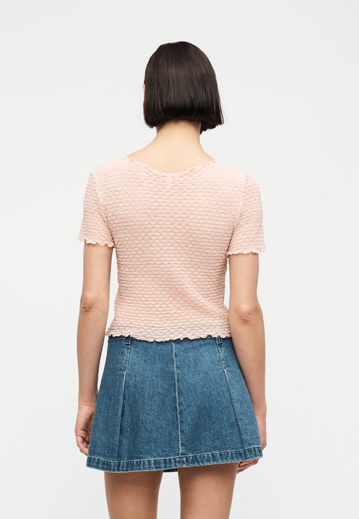 ONLDELILAH O NECK