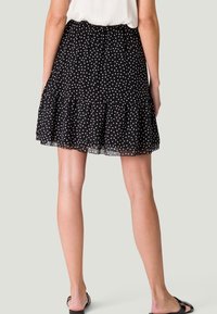 zero A-line skirt - black