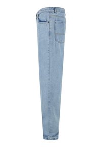 Ljusblå denimjeans med rak bendesign, med en bakficka, bältesöglor och subtila sömmar. Mjuk textur, avslappnad stil.