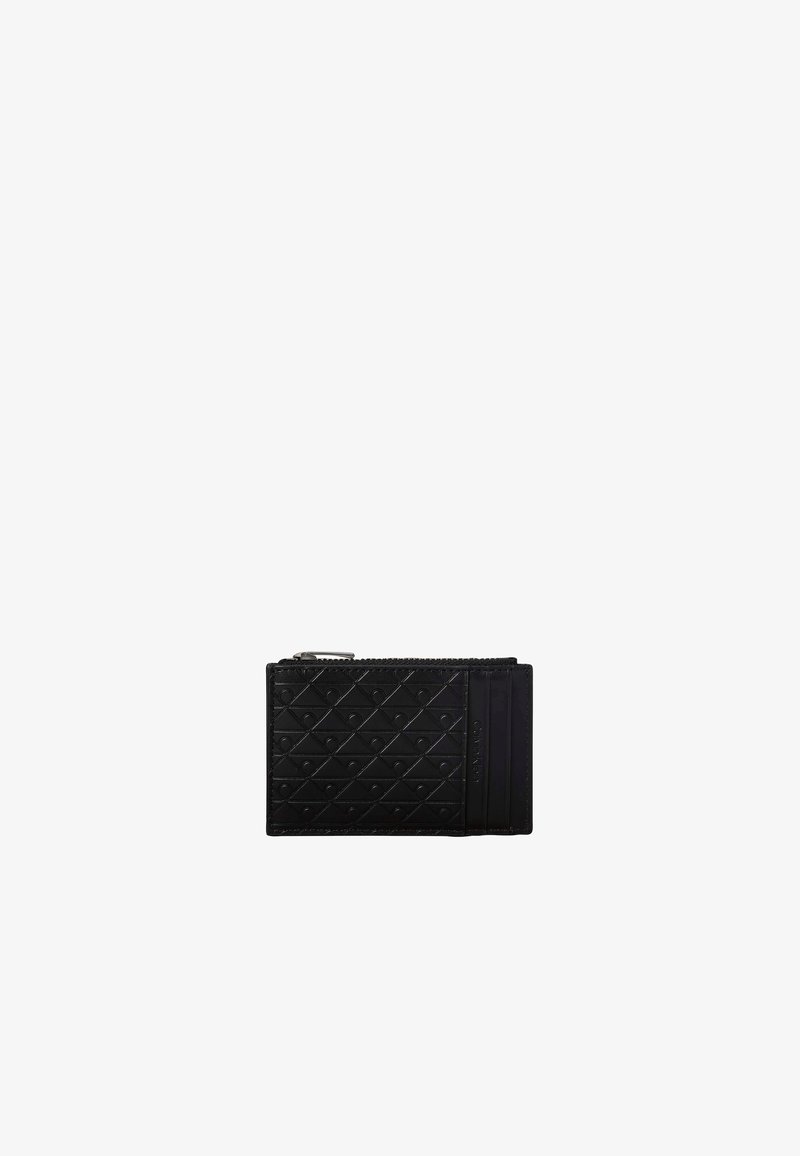 Porte-cartes en cuir noir avec motif embossé, trois emplacements pour cartes sur un côté et un compartiment zippé sur le dessus.
