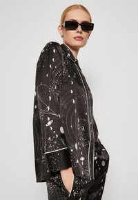 AllSaints SOFI SCREEN SHIRT - Blúz - black