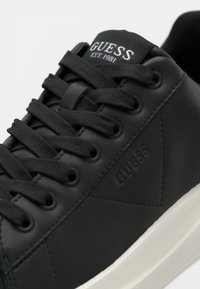 Guess ELBA - Joggesko - black