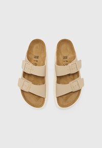 Birkenstock ARIZONA CHUNKY SANDCASTLE - Sandále - sandcastle