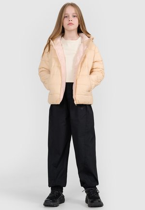 4F, - Kurtka zimowa