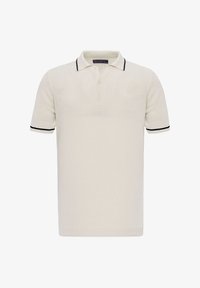 Non sélectionné, nude